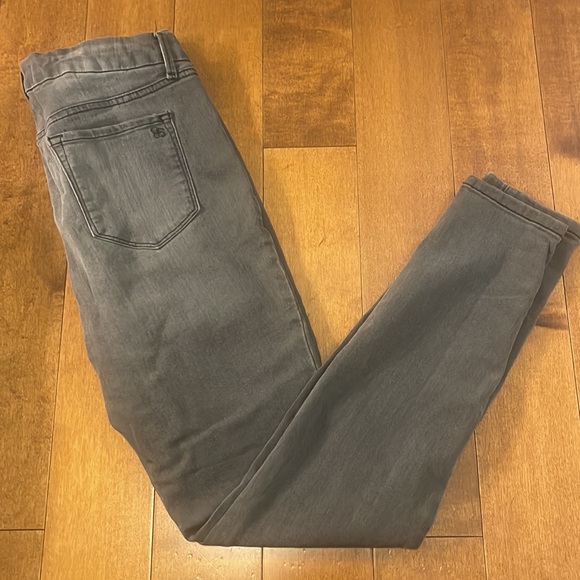 Jessica Simpson High Waisted Gray Jeans 